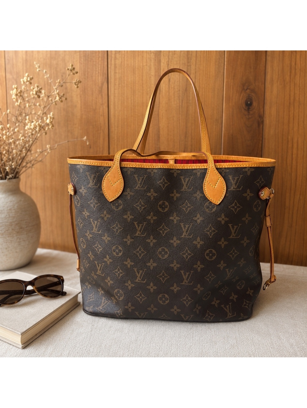 Louis Vuitton Neverfull MM Monogram Tote Bag Red Interior 2008 Made in France